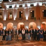 Almería guarda un respetuoso minuto de silencio en memoria de las víctimas por el trágico accidente de ferrocarril ocurrido en Urda (Toledo)