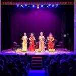 Las cubanas Vocal Vidas y los almerienses Nuevos Aires convierten el Teatro Apolo en una celebración de la música latina