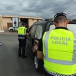 La Policía Local de Vícar inspecciona más de 140 vehículos en la campaña de distracciones al volante